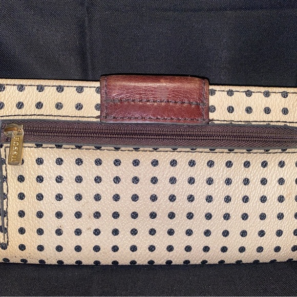 Fossil Polka Dot Wallet - Picture 8 of 9